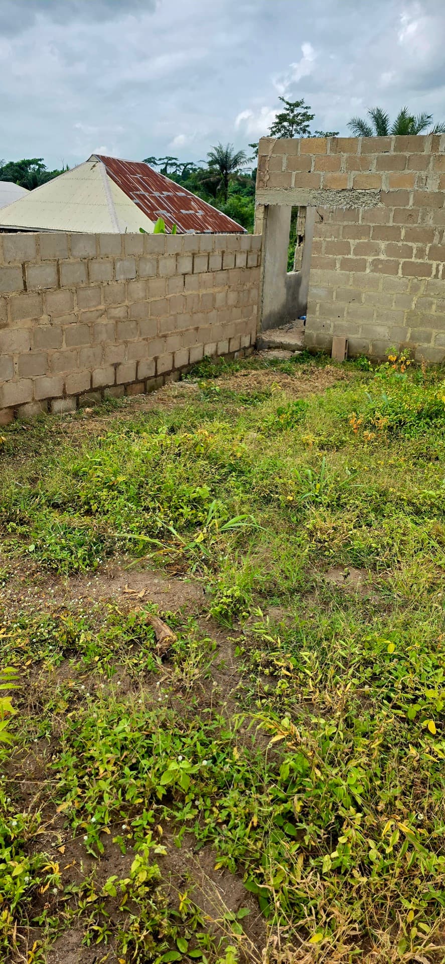 Estate boundary development